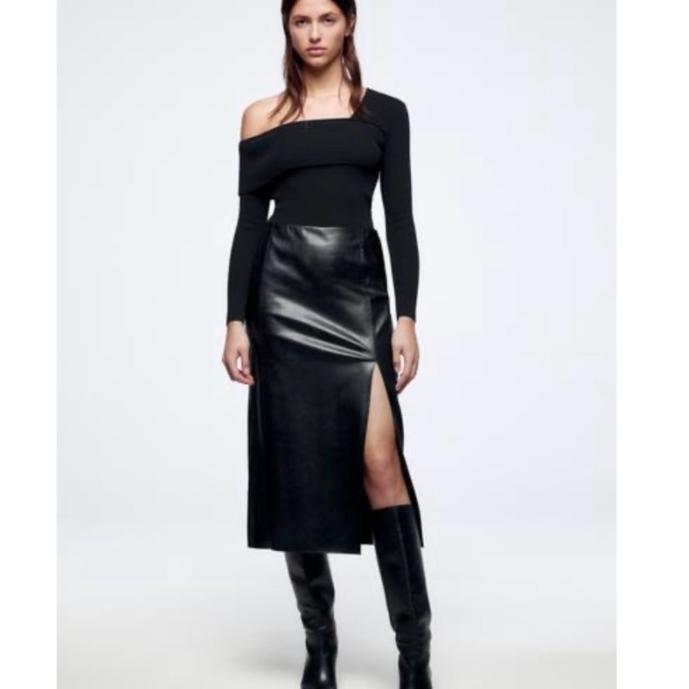 Zara Black Asymmetrical Off-Shoulder Blouse